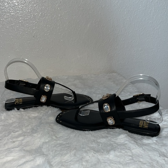 Madden NYC sandals/shoes - Picture 5 of 9